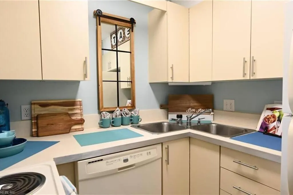 Oceanfront Condo, Ocean View And Indoor Pool Virginia Beach 0*,