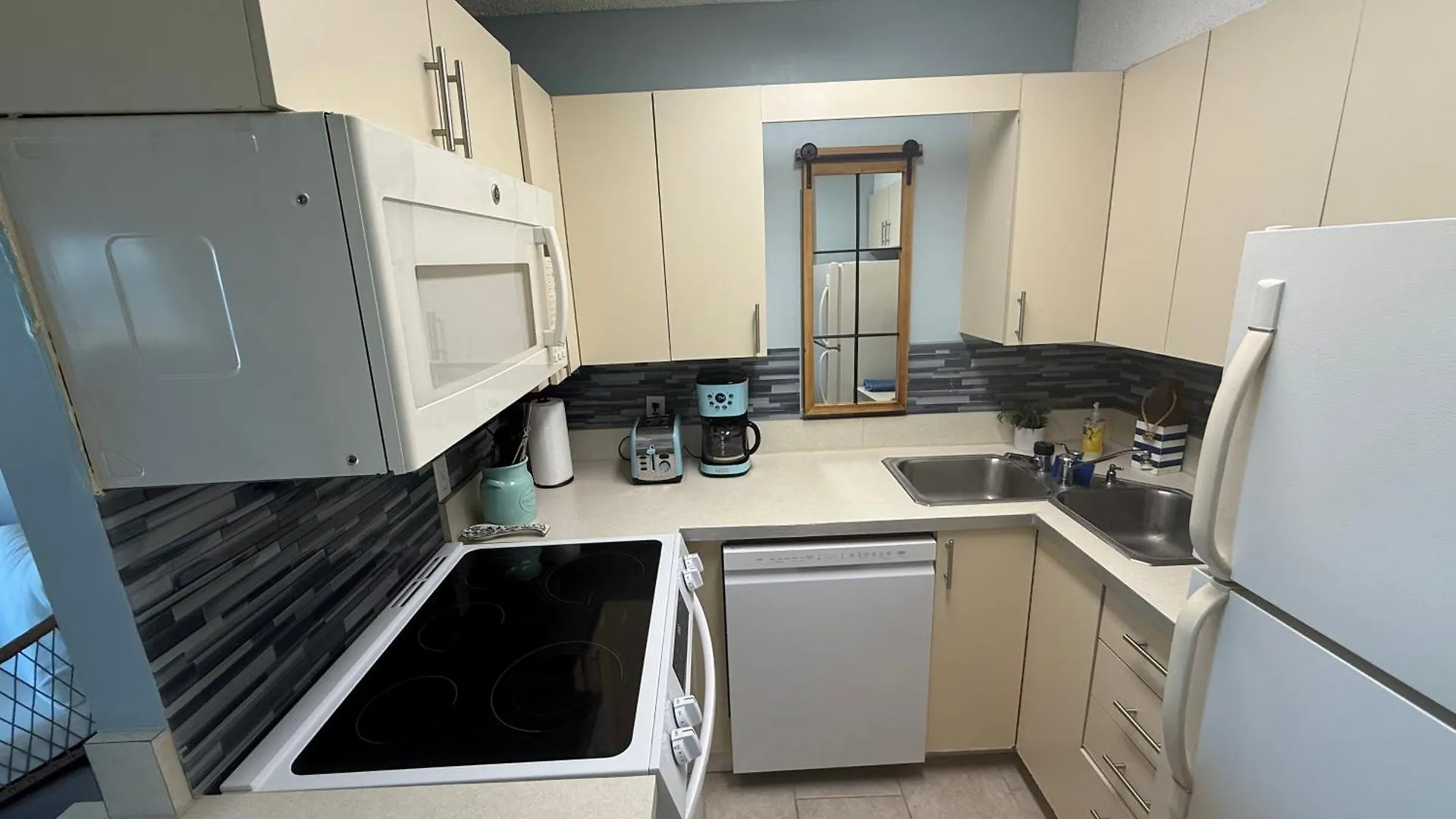 Oceanfront Condo, Ocean View And Indoor Pool Virginia Beach United States